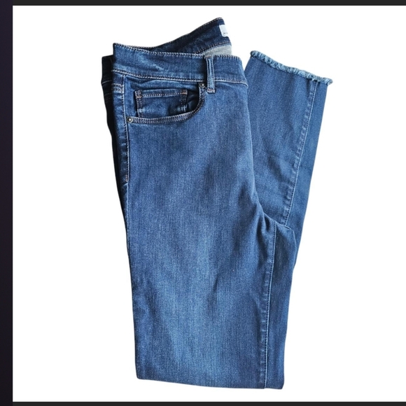 LOFT Skinny Jeans - Made in the Philippines Size: 29 - Picture 2 of 8